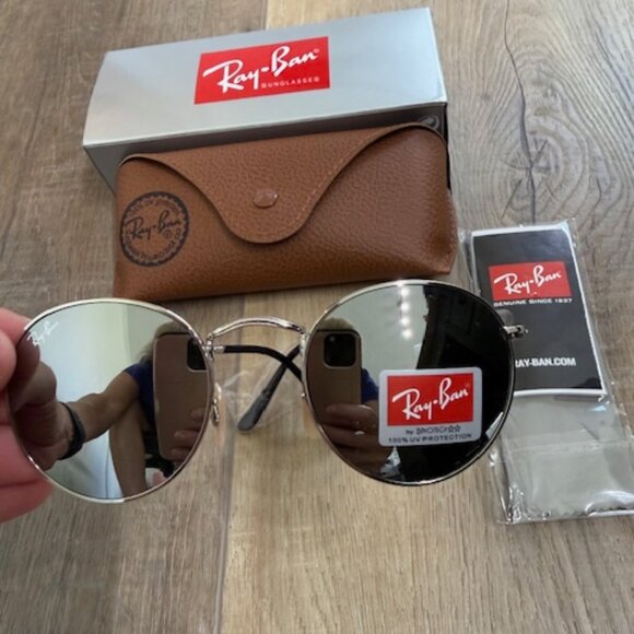 NEW Aviator Sunglasses with Case - Picture 1 of 4